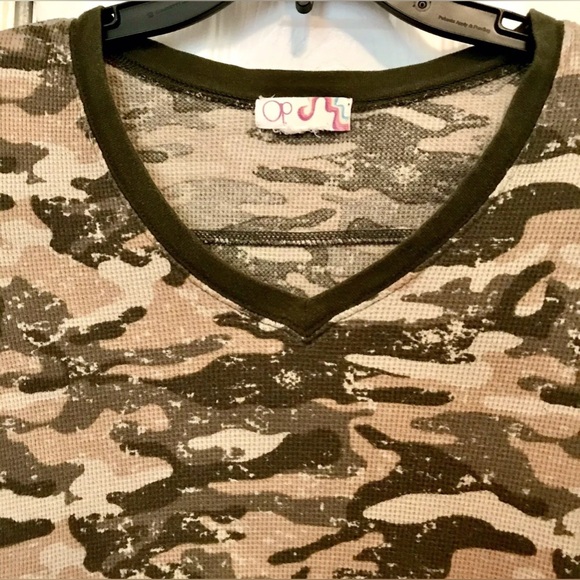 Op Ocean Pacific Womens Jr. 7/9 Lace Floral & Camo Long Sleeve Waffle Knit Tops - Picture 2 of 7